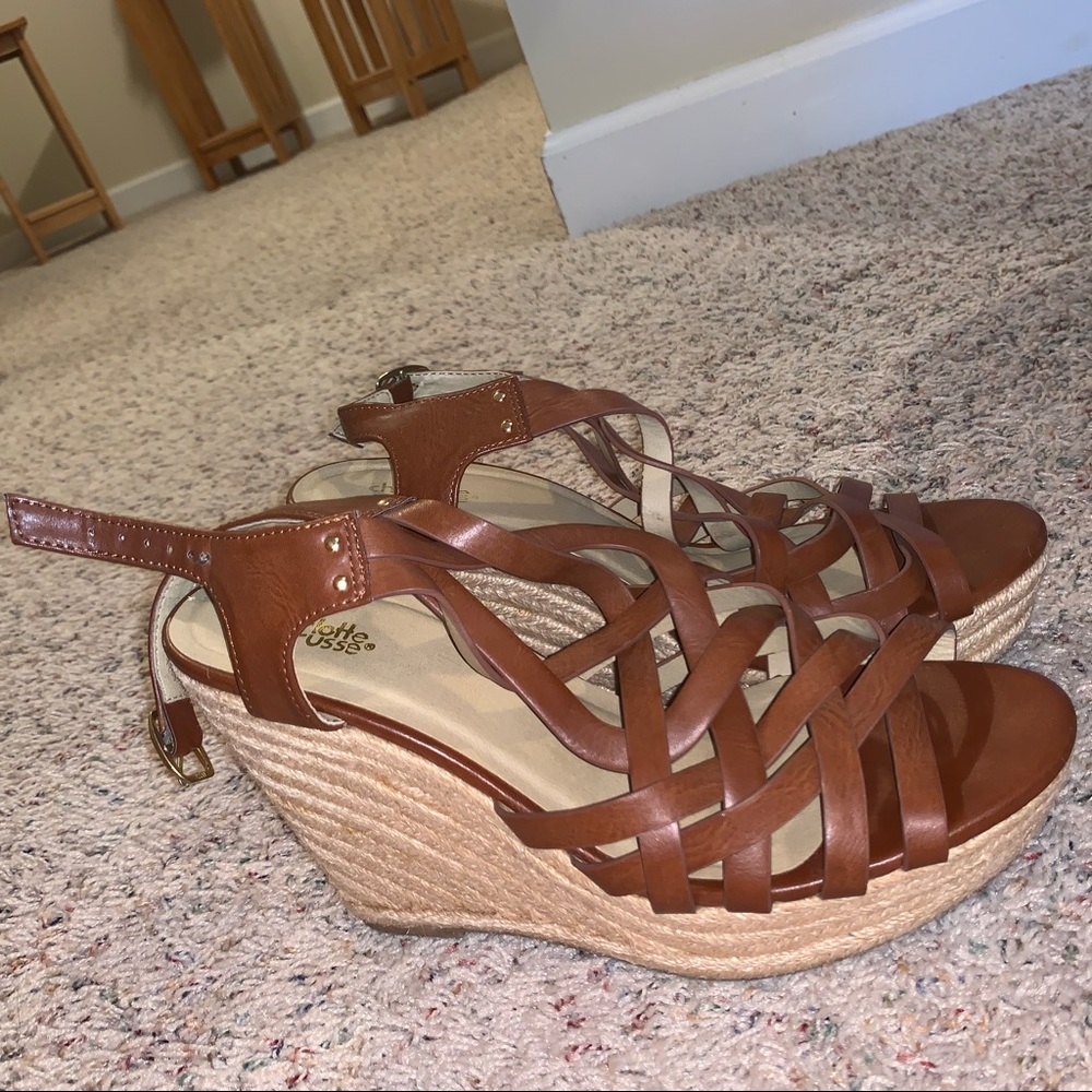 Wedges - Picture 1 of 2